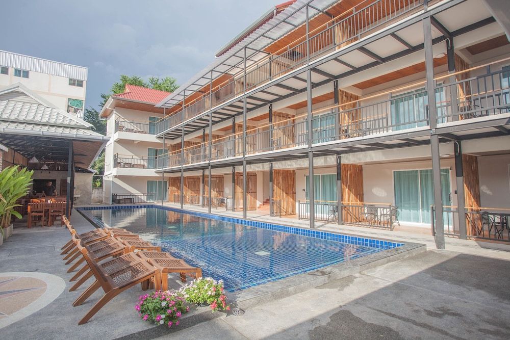Celosia Chiang Mai Hotel 1