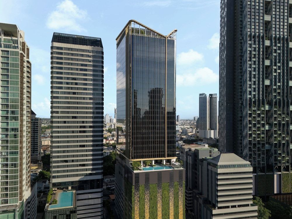 Grand Nikko Bangkok Sathorn 1
