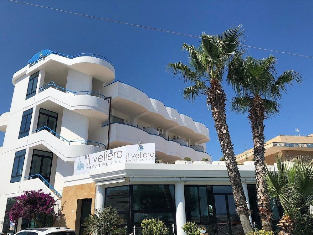 Hotel Il Veliero 1