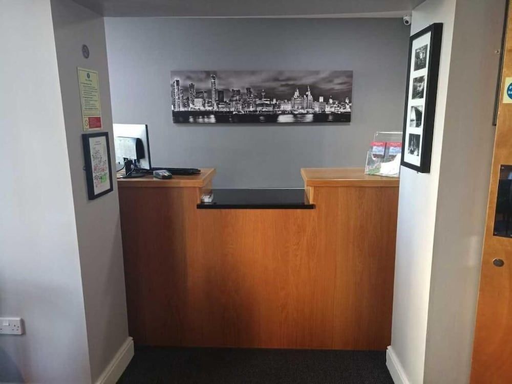 The Liverpool Inn Hotel 2