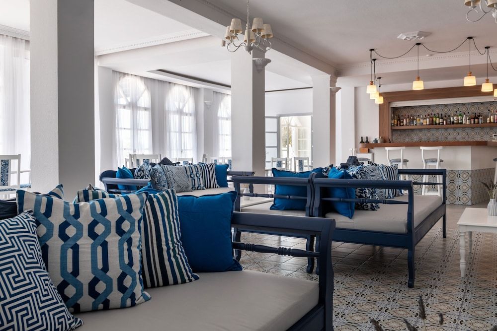 Rivari Santorini Hotel 2