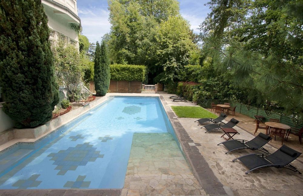 Belle Isle Sur Risle - Chateau Hotel & Spa 1