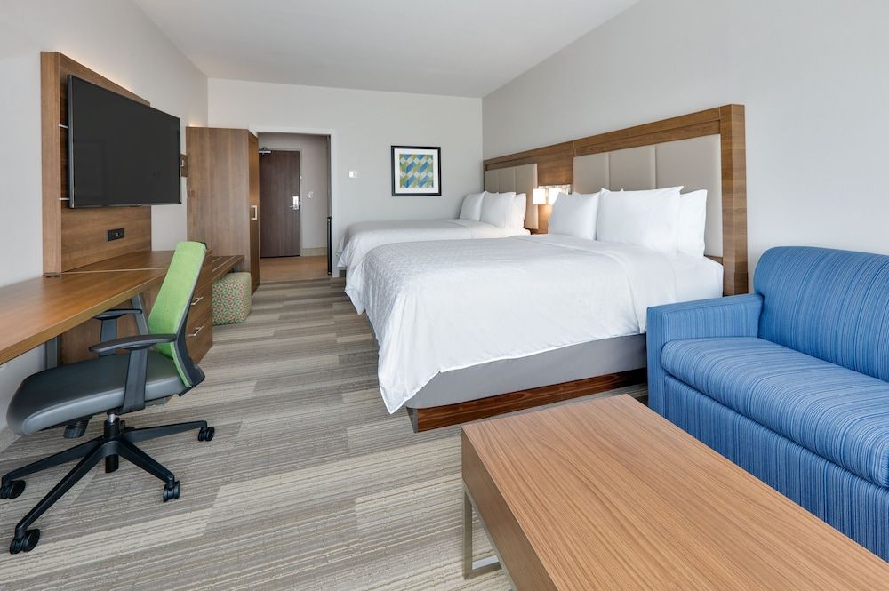 Holiday Inn Express & Suites FORT WORTH NORTH - NORTHLAKE by IHG 2