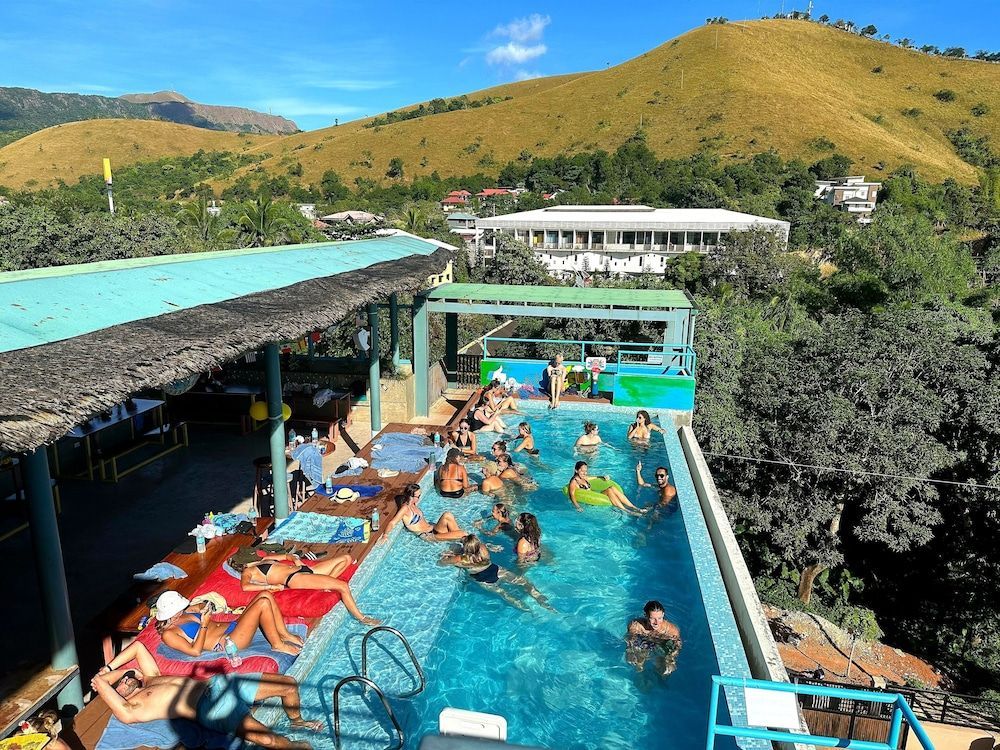 Outpost Hostel - Coron 1