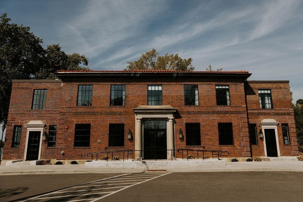 HATCHERY HOTEL & EVENT CENTER 1
