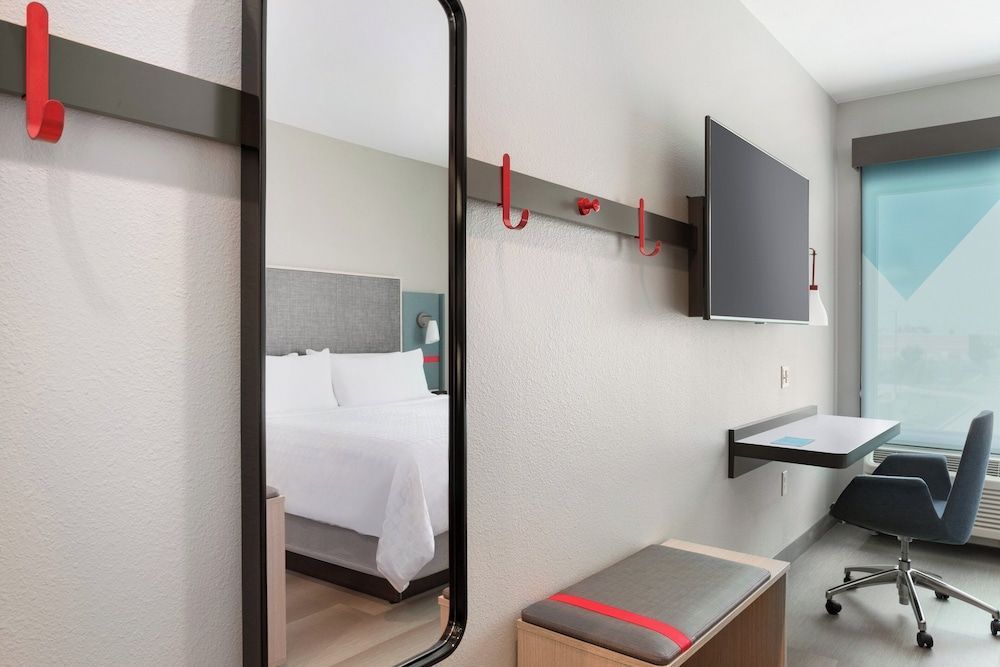 avid hotel Guadalajara Aeropuerto Norte by IHG 2