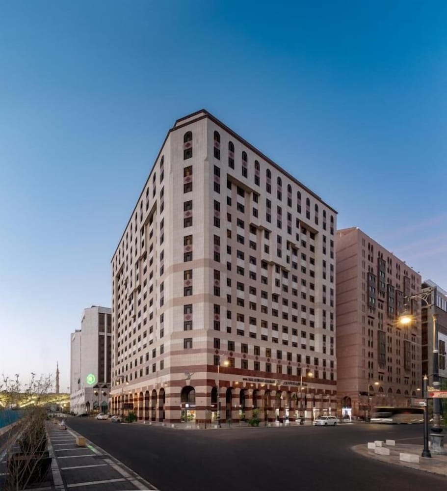 Grand Millennium Al Haram Hotel 1