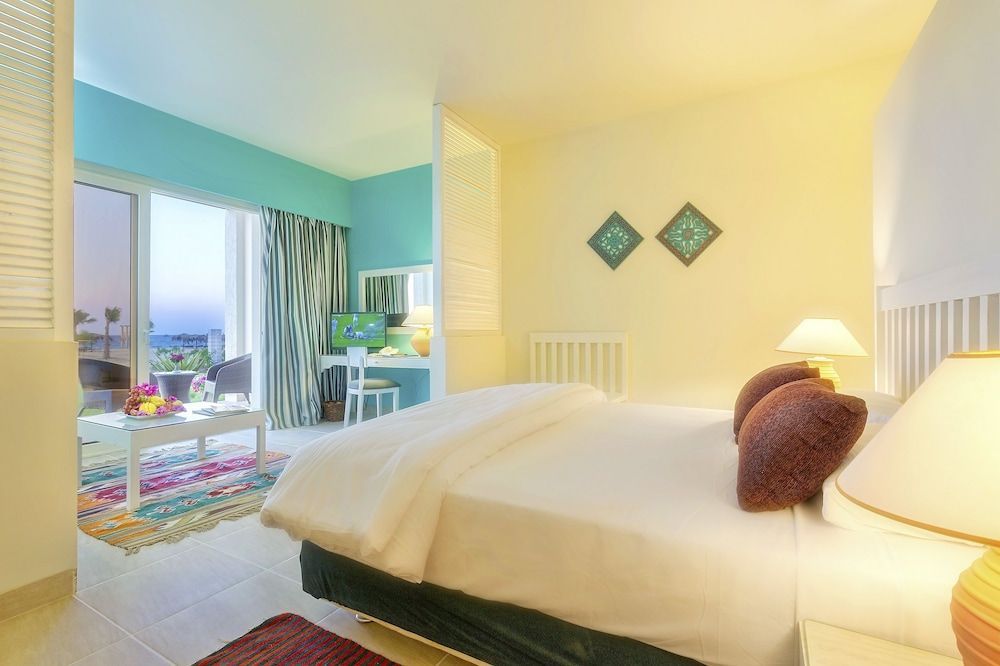 Caesar Bay Resort 1