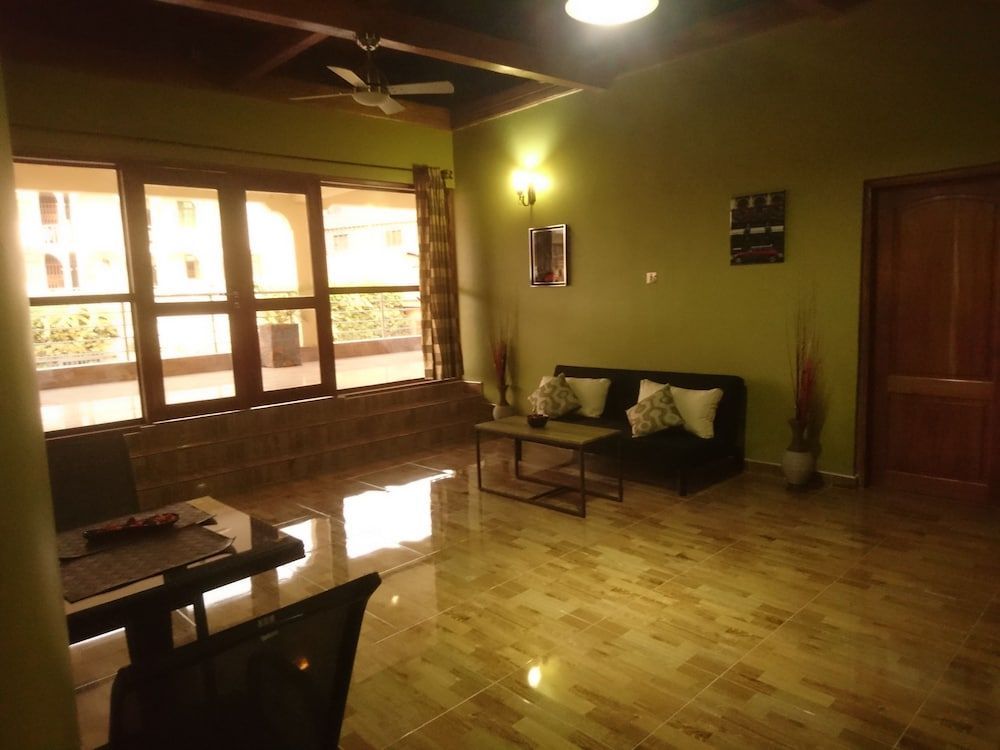 The Golden Apple Guest House 2