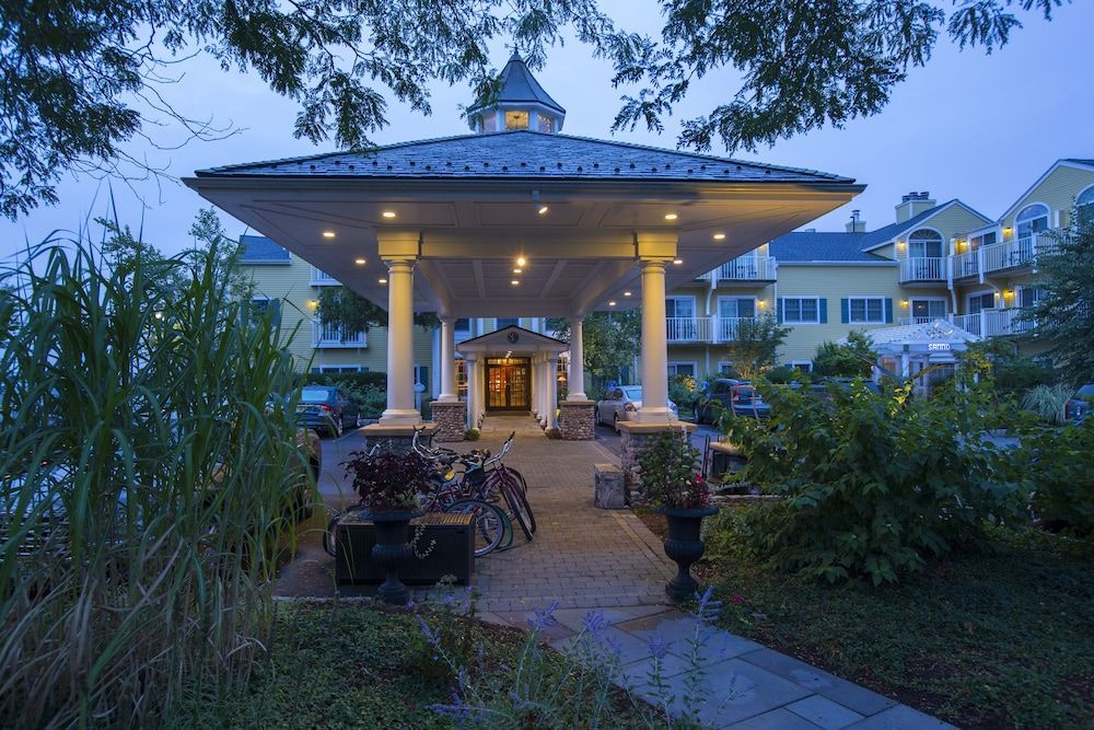 Saybrook Point Resort & Marina 1