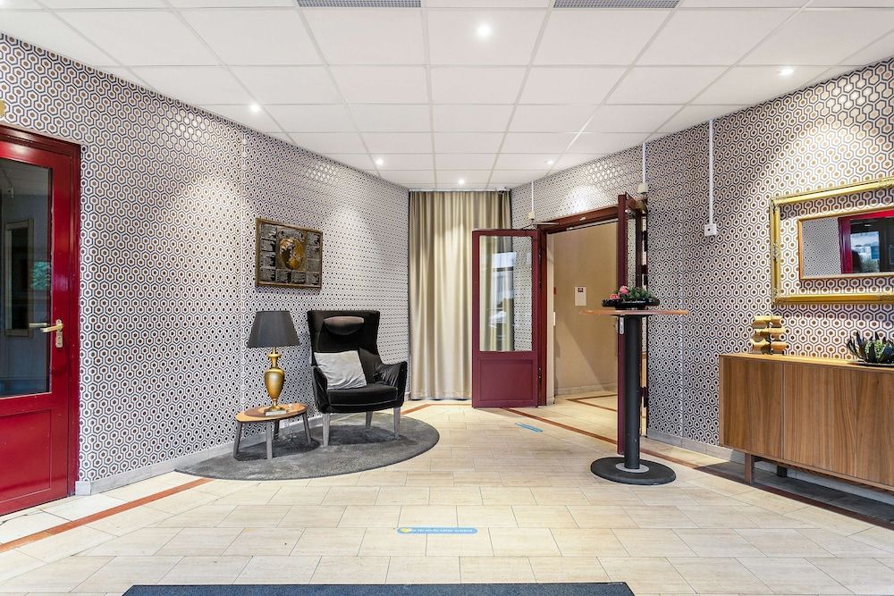 Hotel Mälarporten 2