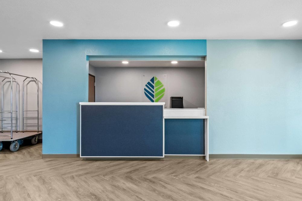 WoodSpring Suites Rogers Bentonville 2