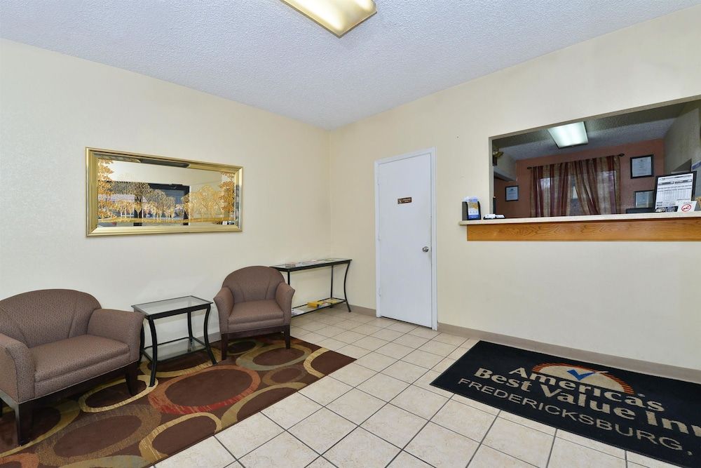 Americas Best Value Inn - Fredericksburg North 2