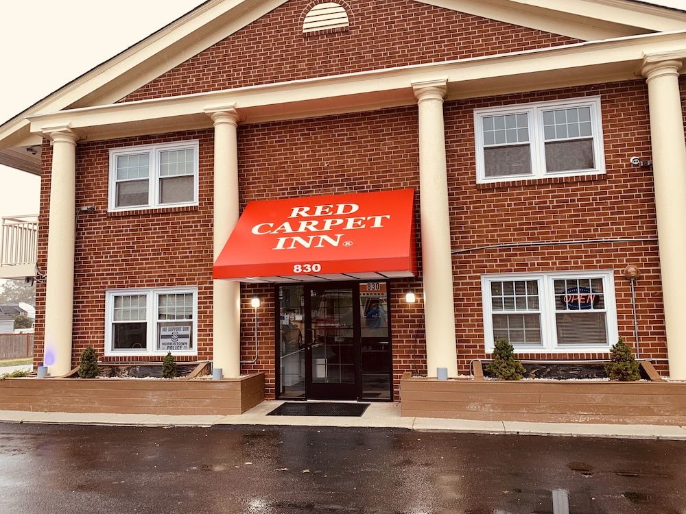 Red Carpet Inn 1