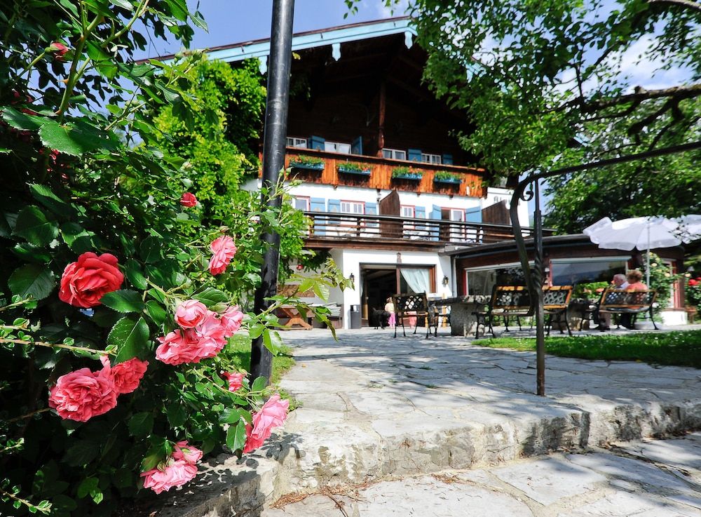 Stoll's Hotel Alpina 1
