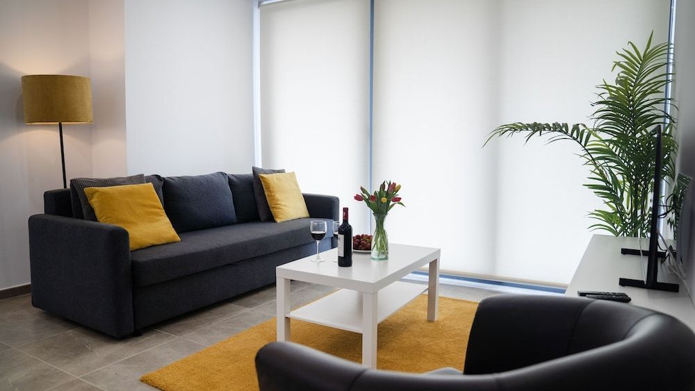 Short Stay Experts - E1 Studios 2