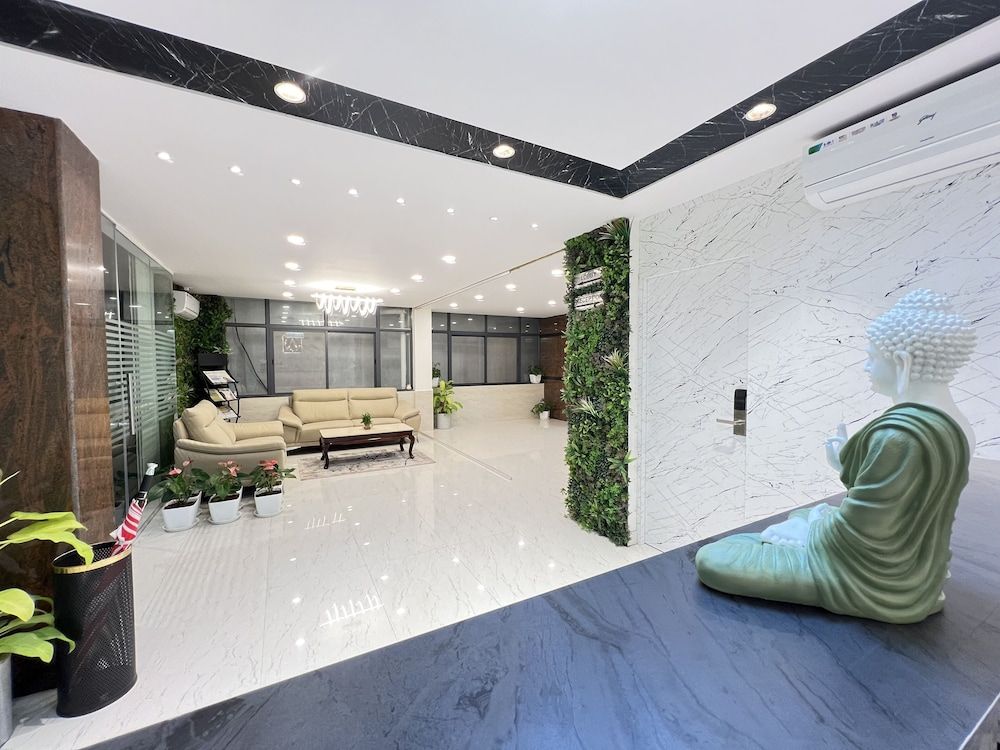 The Auberge Boutique Hotel - Manyata Tech Park 2