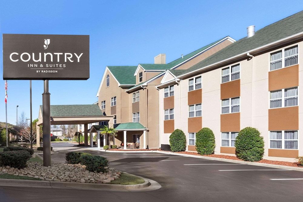 Country Inn & Suites by Radisson, Dalton, GA 1
