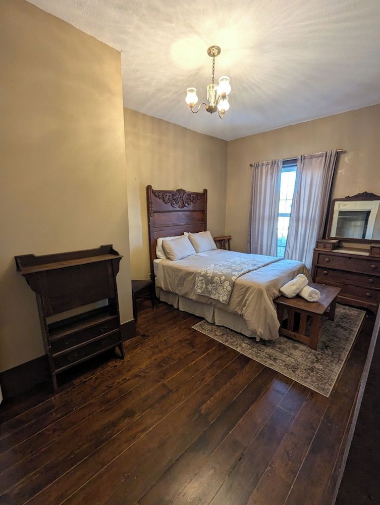Hotel Leger 2