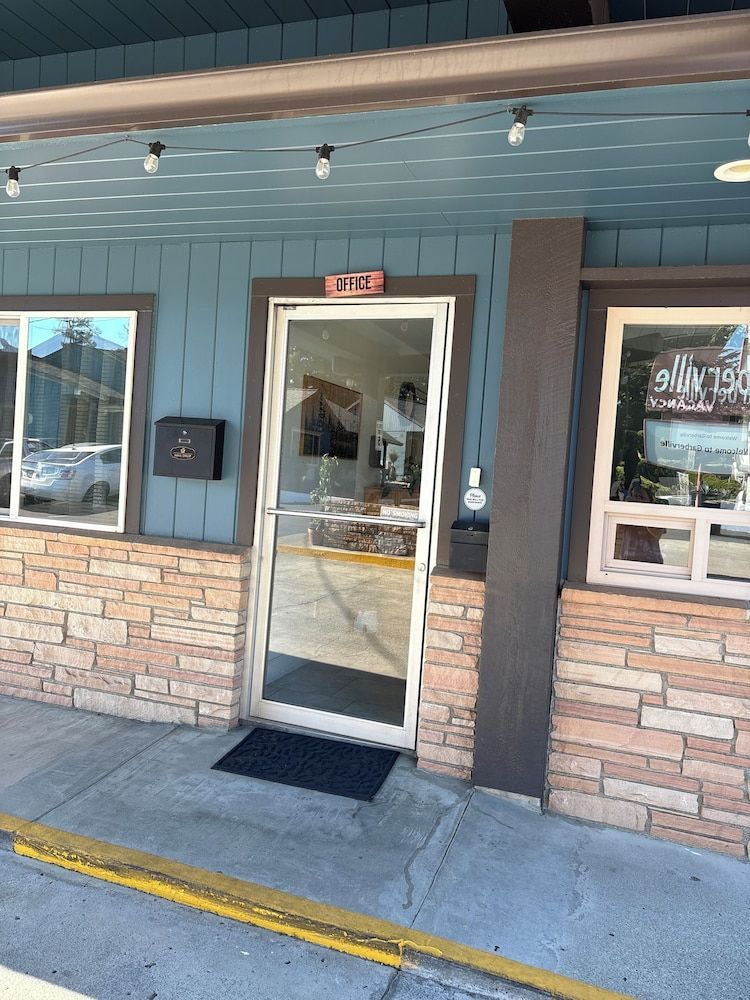 Motel Garberville 2