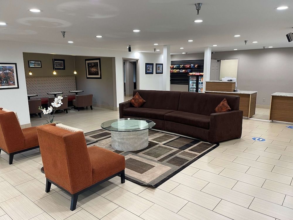 SureStay Plus Hotel by Best Western Durham Medical Center 2