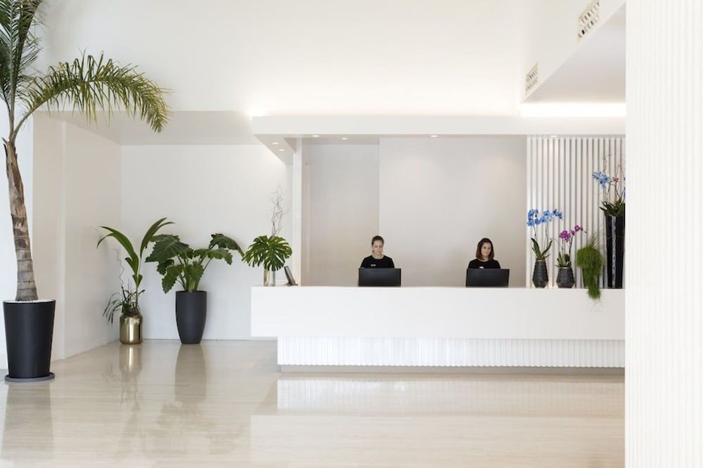 Hotel Puerta America 2