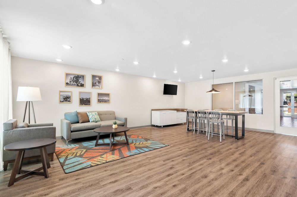 WoodSpring Suites Ceres - Modesto 2
