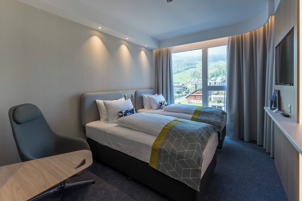Holiday Inn Express LUZERN - KRIENS by IHG 1