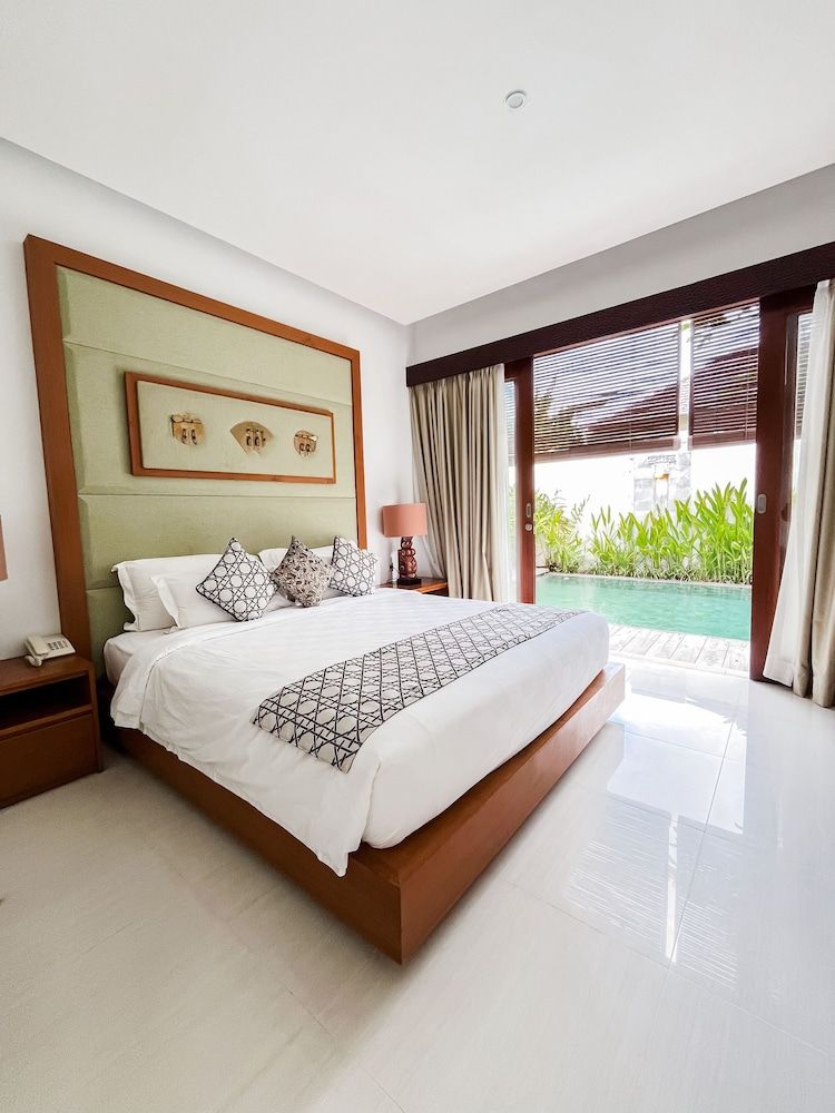 Pradha Villas Seminyak 1