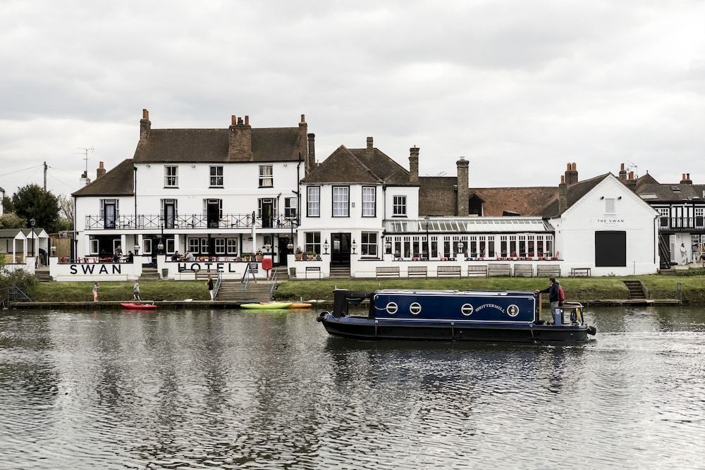 The Swan Hotel 1