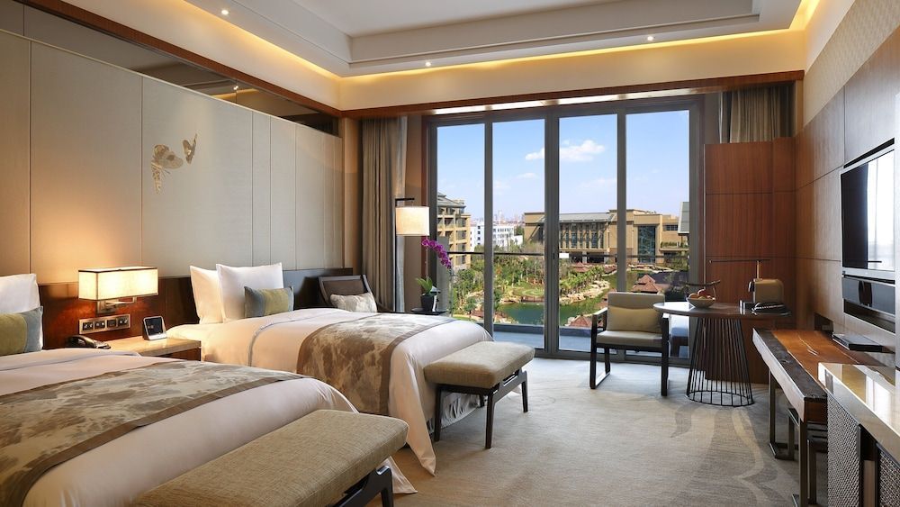 InterContinental Hotels KUNMING by IHG 1