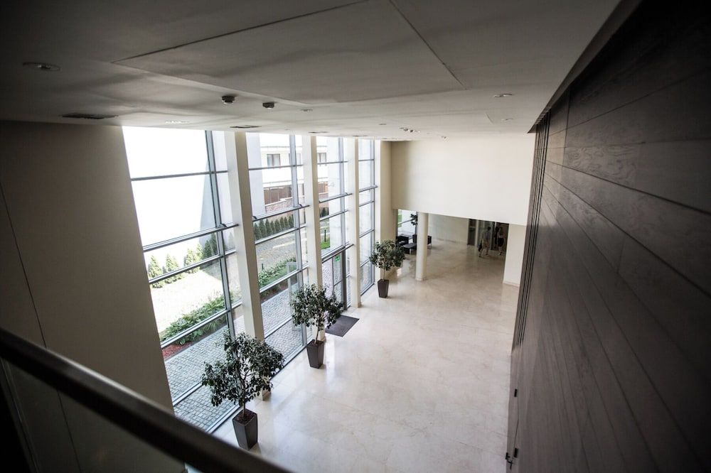 Luxury Modern Apartment 2