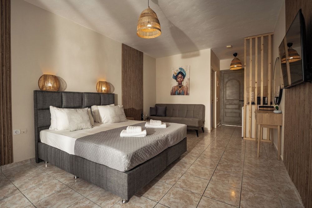 Aggire Summer Suites 1