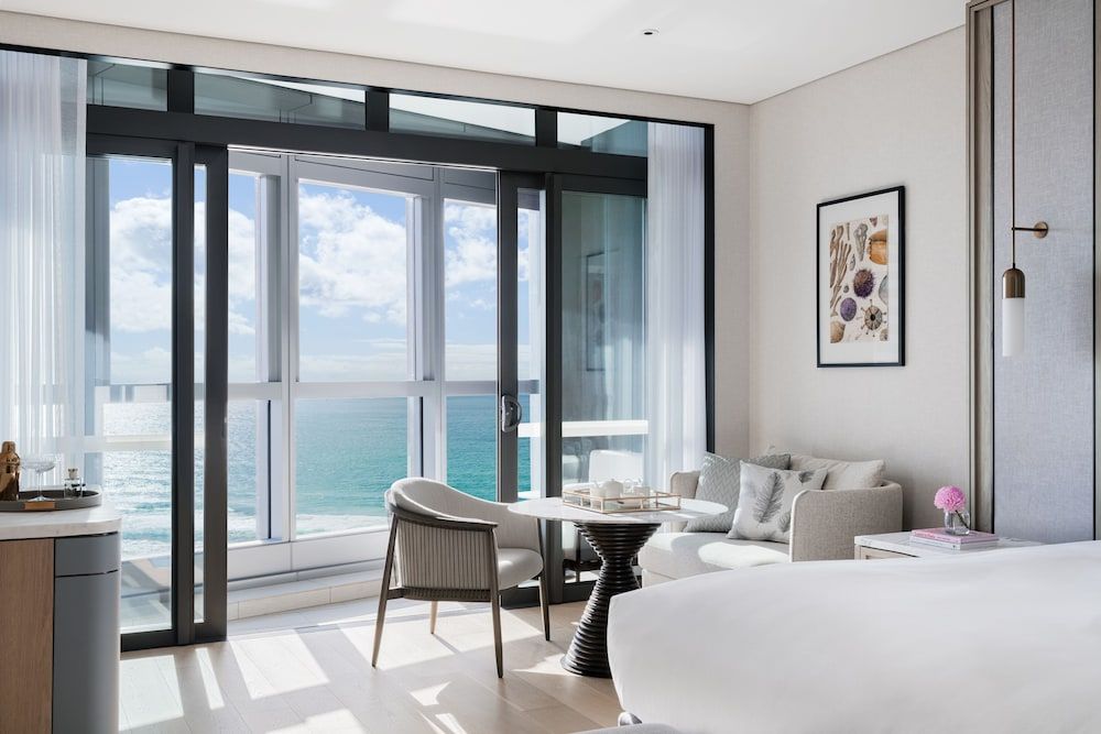 The Langham, Gold Coast and Jewel Residences 1