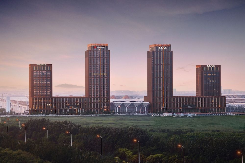 Tianjin Marriott Hotel National Convention and Exhibition Center 1