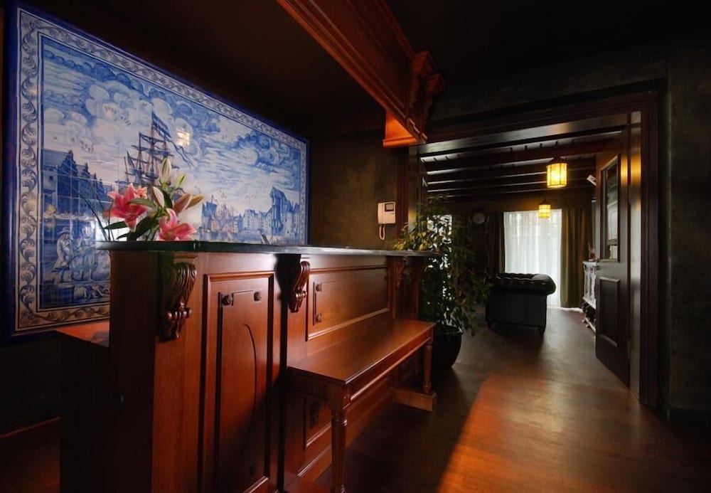 Hotel Holland House Old Town 2