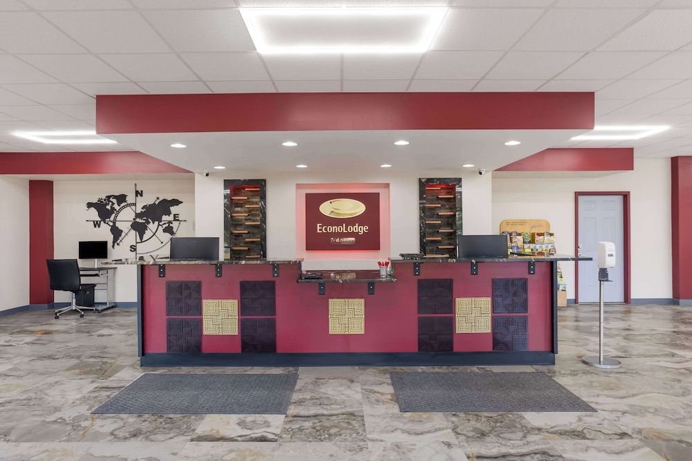Econo Lodge Cave City 1