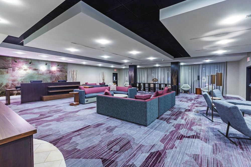 Courtyard by Marriott Tulsa Woodland Hills 2