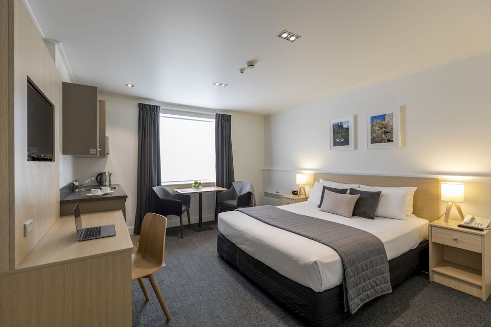 Quest Dunedin Serviced Apartments 1