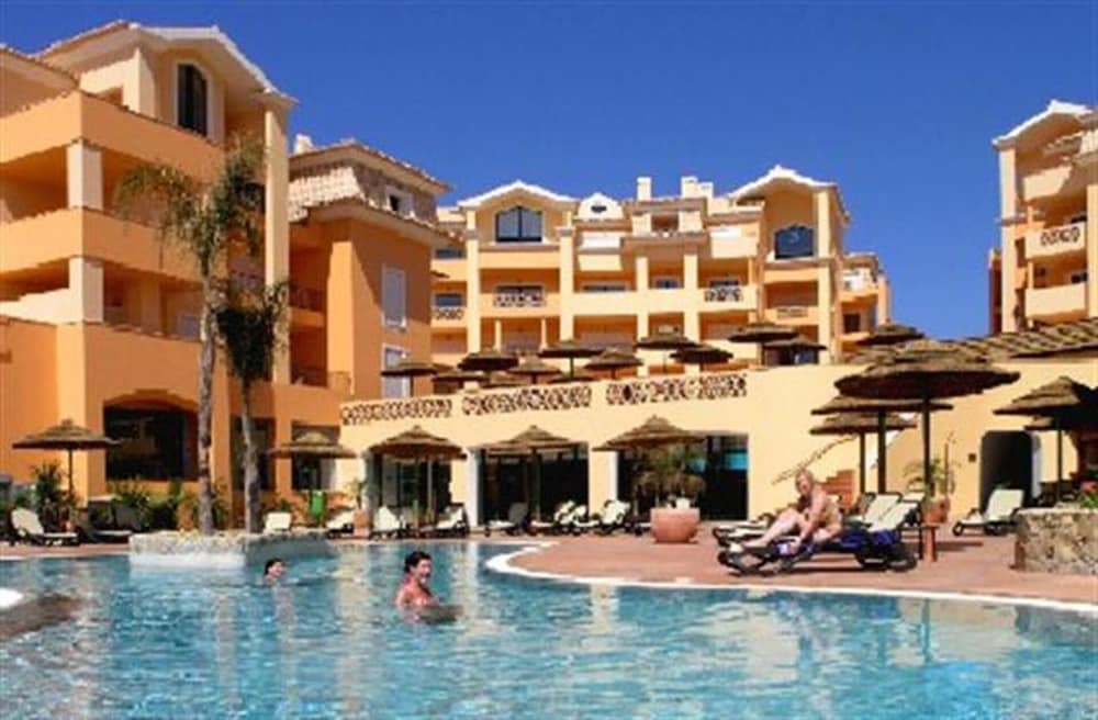Estrela da Luz 1 Bedroom apt Pool and sea Views 1