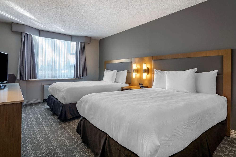 Best Western Plus Vancouver Airport Hotel 1