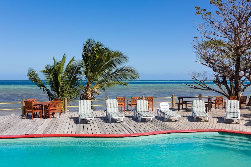 Funky Fish Beach & Surf Resort - Hostel 1