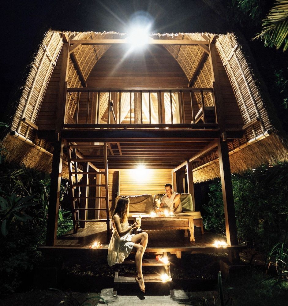 Sukanusa Luxury Huts 1