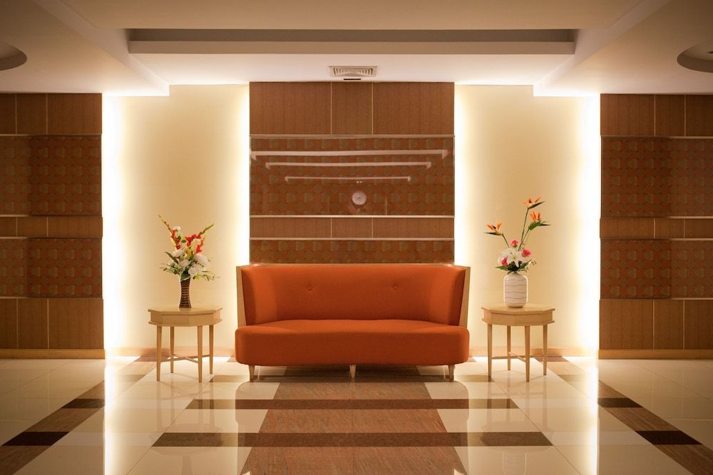 The Mercer Sukhumvit 4 2