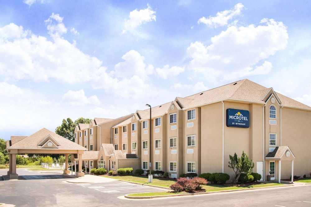 Microtel Inn & Suites Claremore Route 66 1