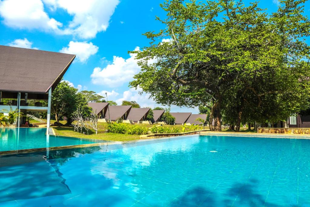 Paris - Dambulla - Oak Ray Liyya Water Villas - Dambulla