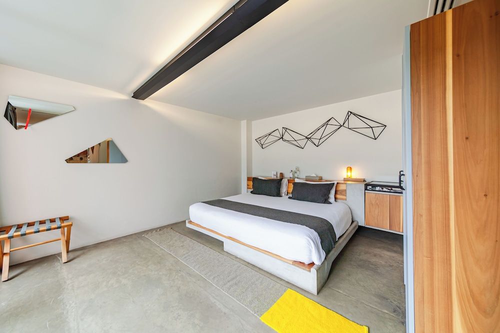 Hotel Carlota 1
