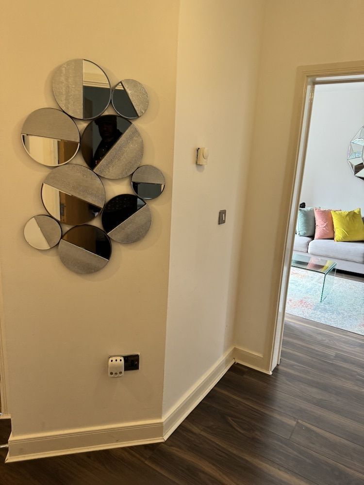 Havana 2 bed Apartment in london 1