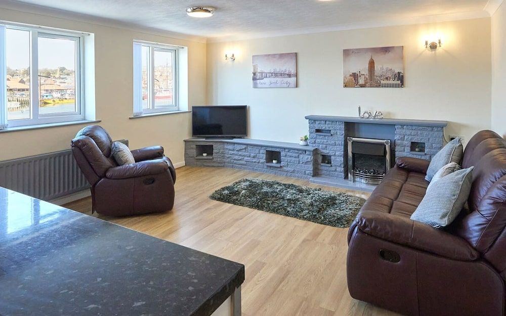 Host & Stay - Rock Cottage 2