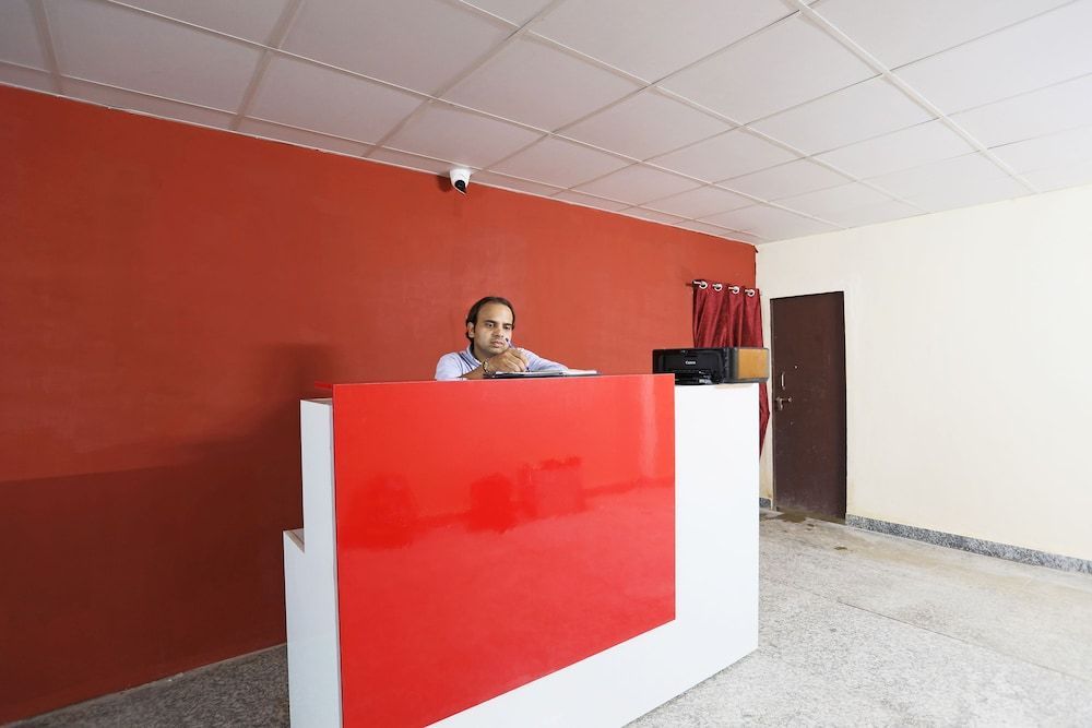 OYO 45288 Hotel 2 Yaars 2
